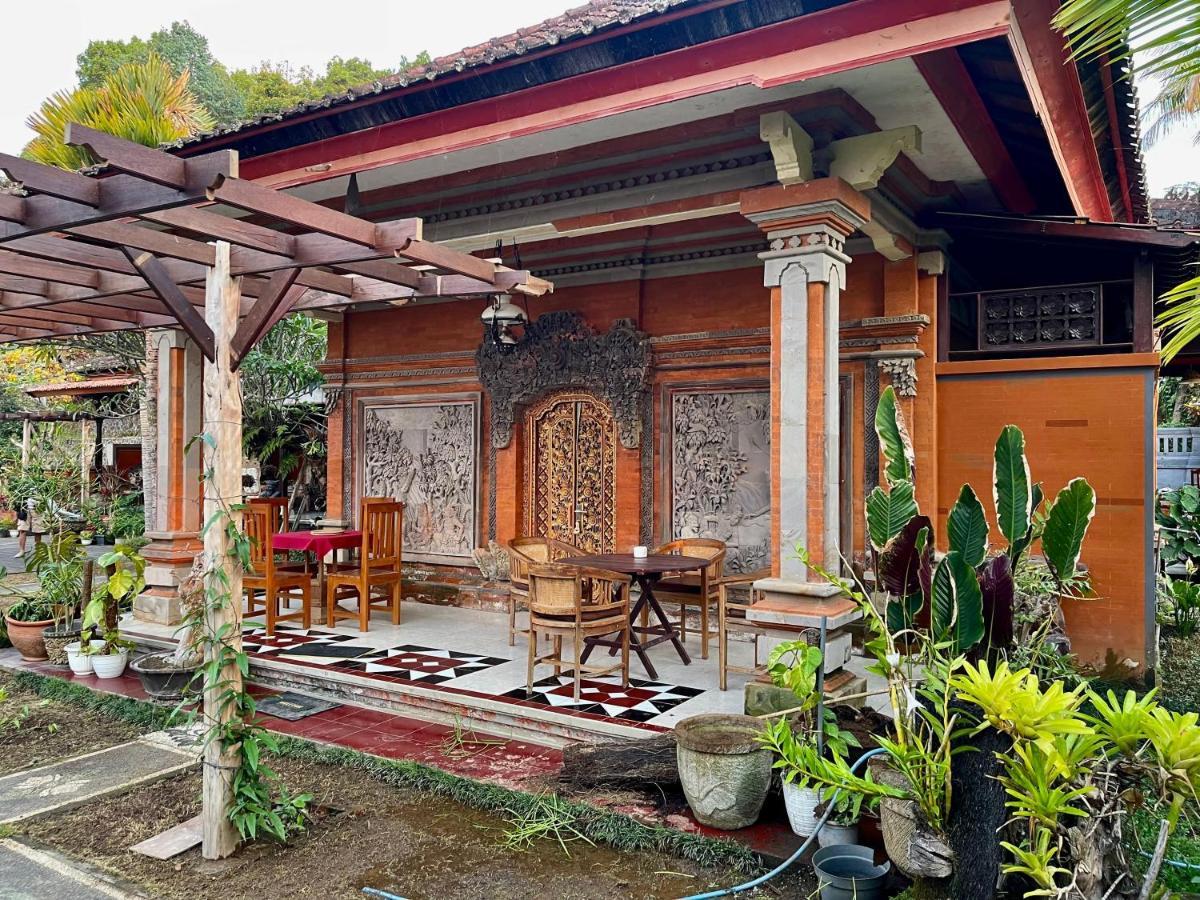 The Sangkih Villa Restaurant & Bar Munduk  Exterior photo