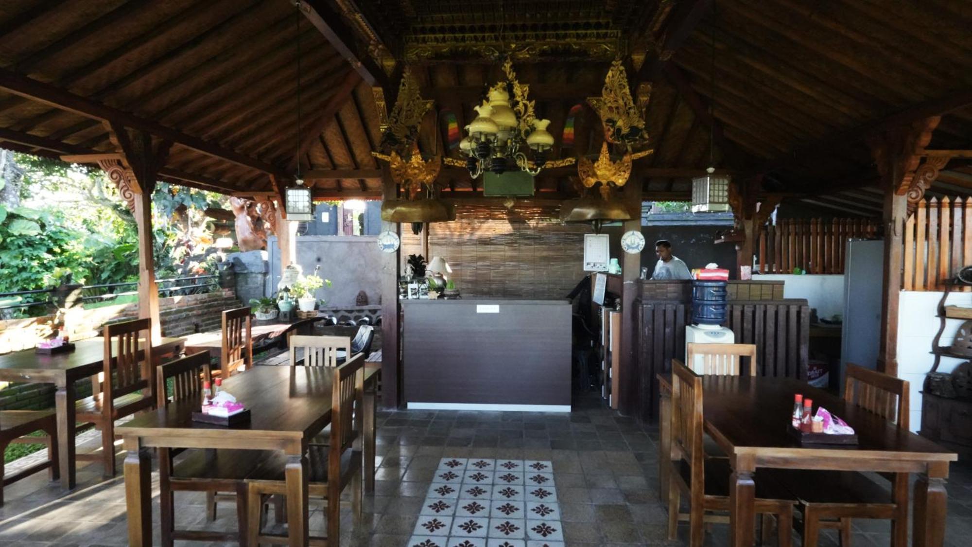 The Sangkih Villa Restaurant & Bar Munduk  Exterior photo