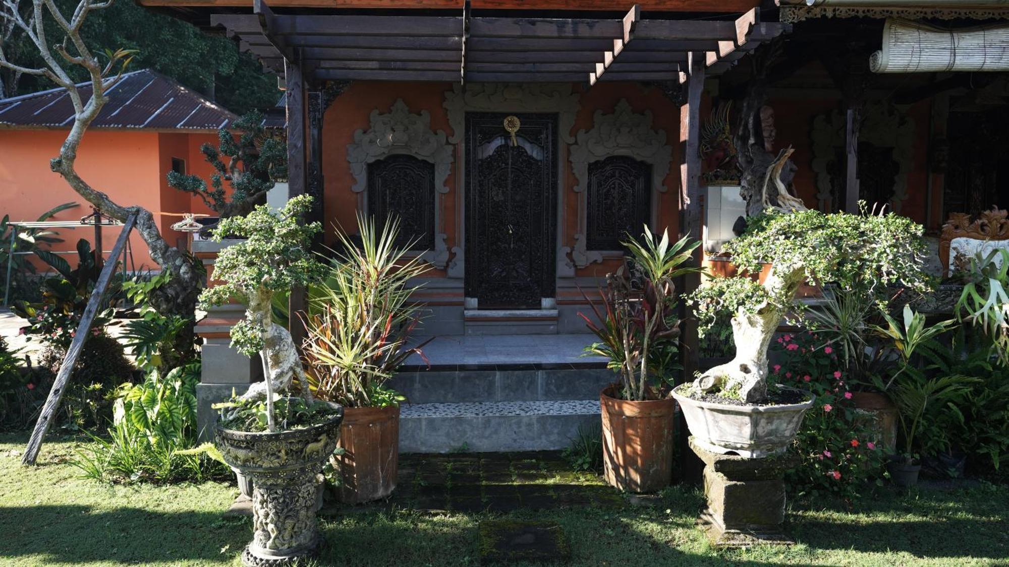 The Sangkih Villa Restaurant & Bar Munduk  Exterior photo